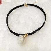 G-Blossom Preserved Flower Crispam Choker Necklace white