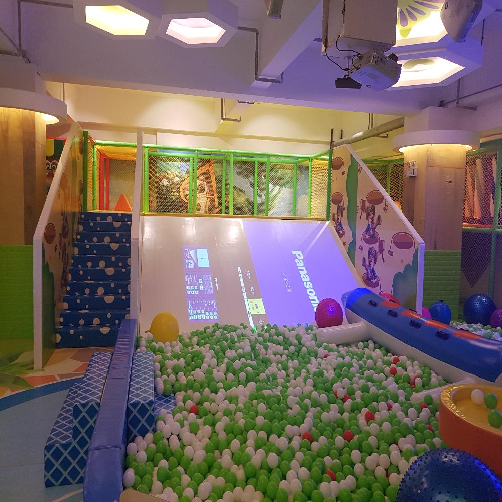 (AR Game) Fanta ball shooting